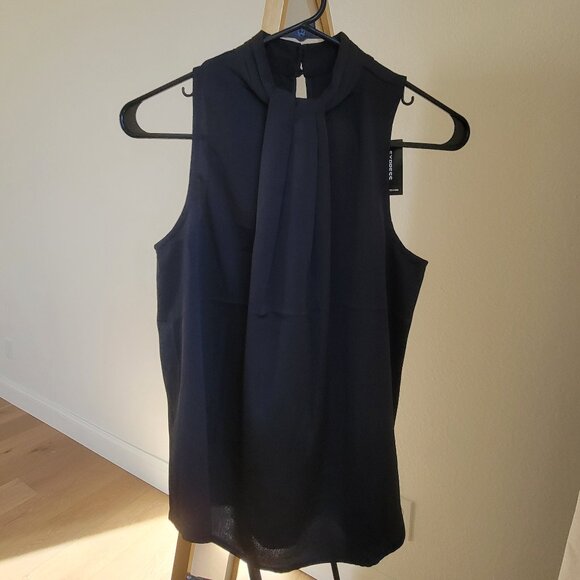 EXPRESS Twist Halter Neck Top XS Black NWT - Picture 1 of 6